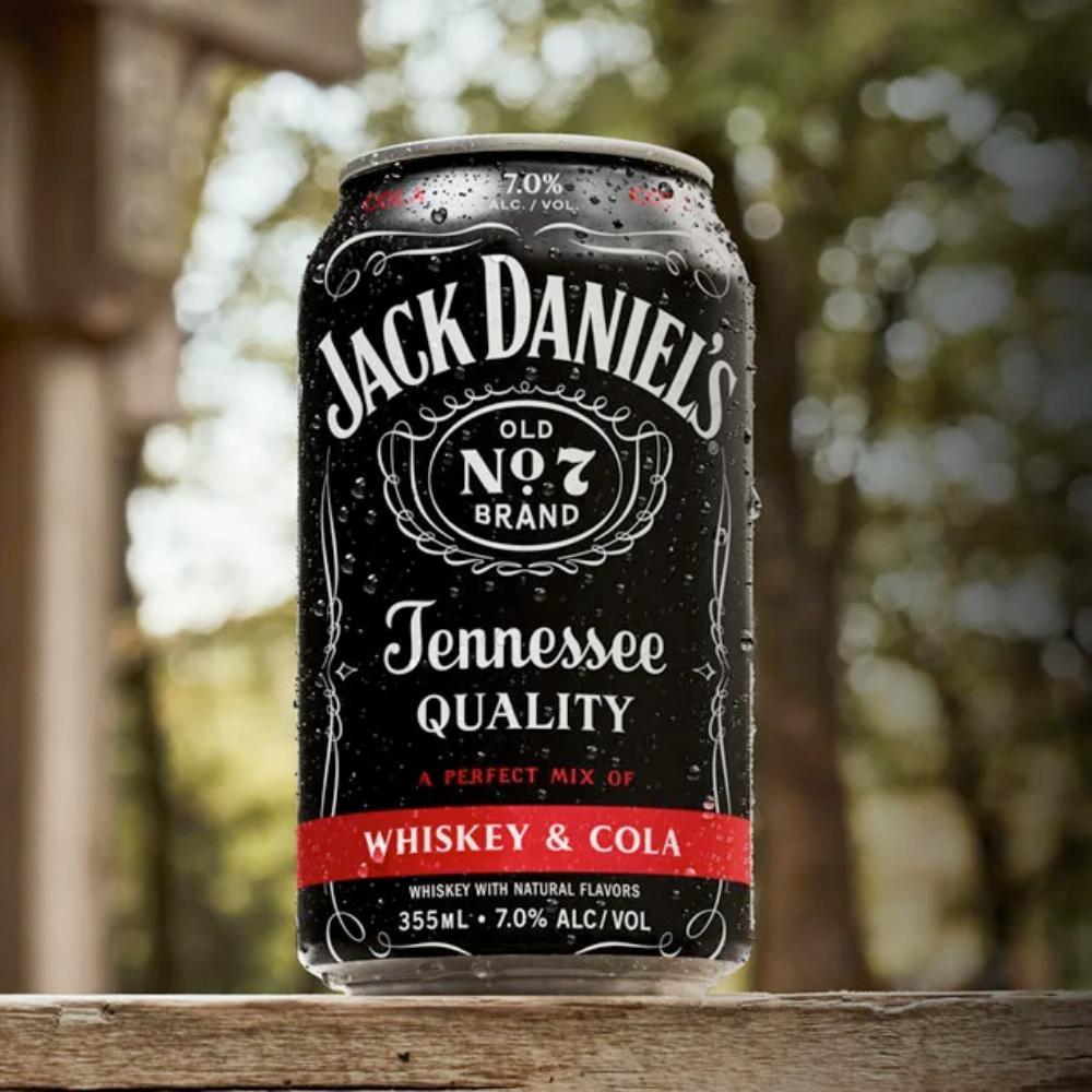 Jack Daniel "Whiskey & Cola" Cocktail.