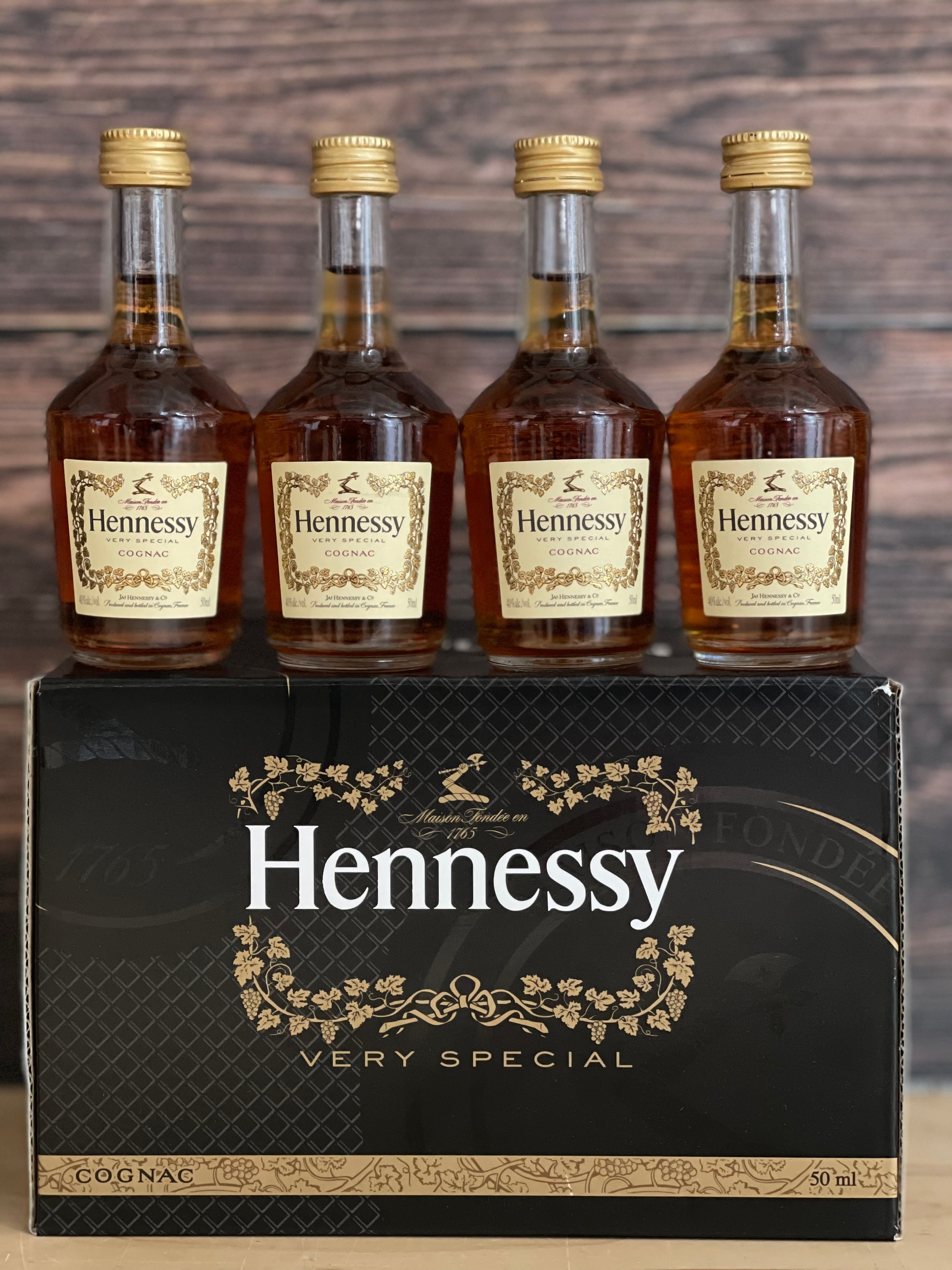 Hennessy Very Special Cognac (12 Pack) 50ml | LiquorVerse
