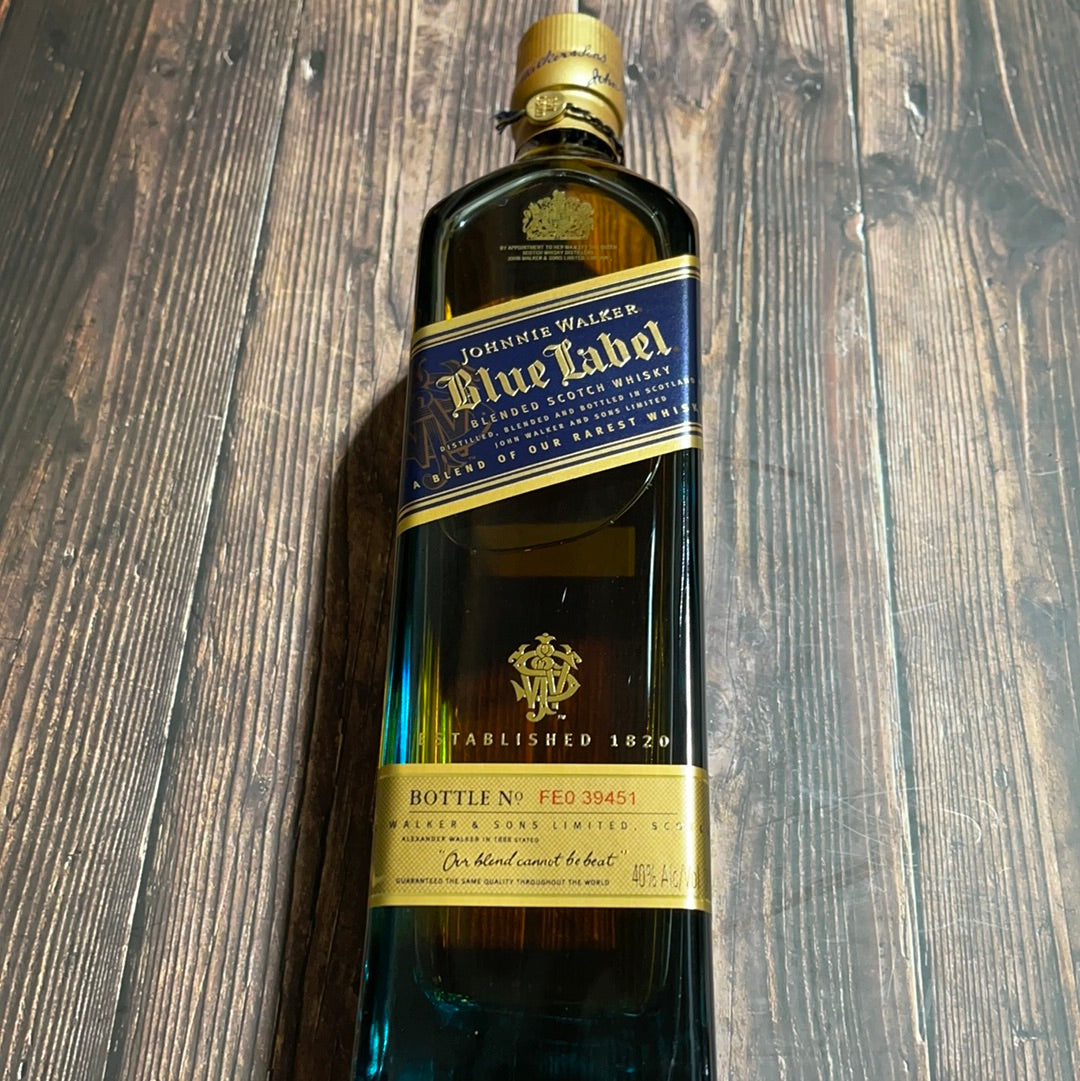 Johnnie Walker Blue Label Blended Scotch Whisky Gift Set | Passion Spirits
